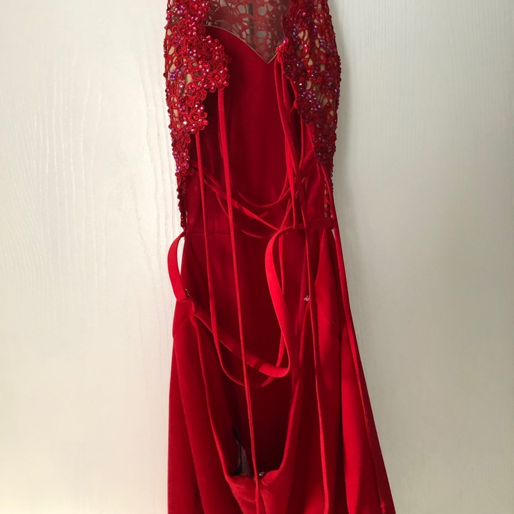 Dress - Picture 4 of 6